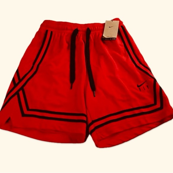 NWT [Nike] Fly Crossover 5" Red Loose Fit Athletic Shorts Women’s Sizes S M L XL - Picture 4 of 8